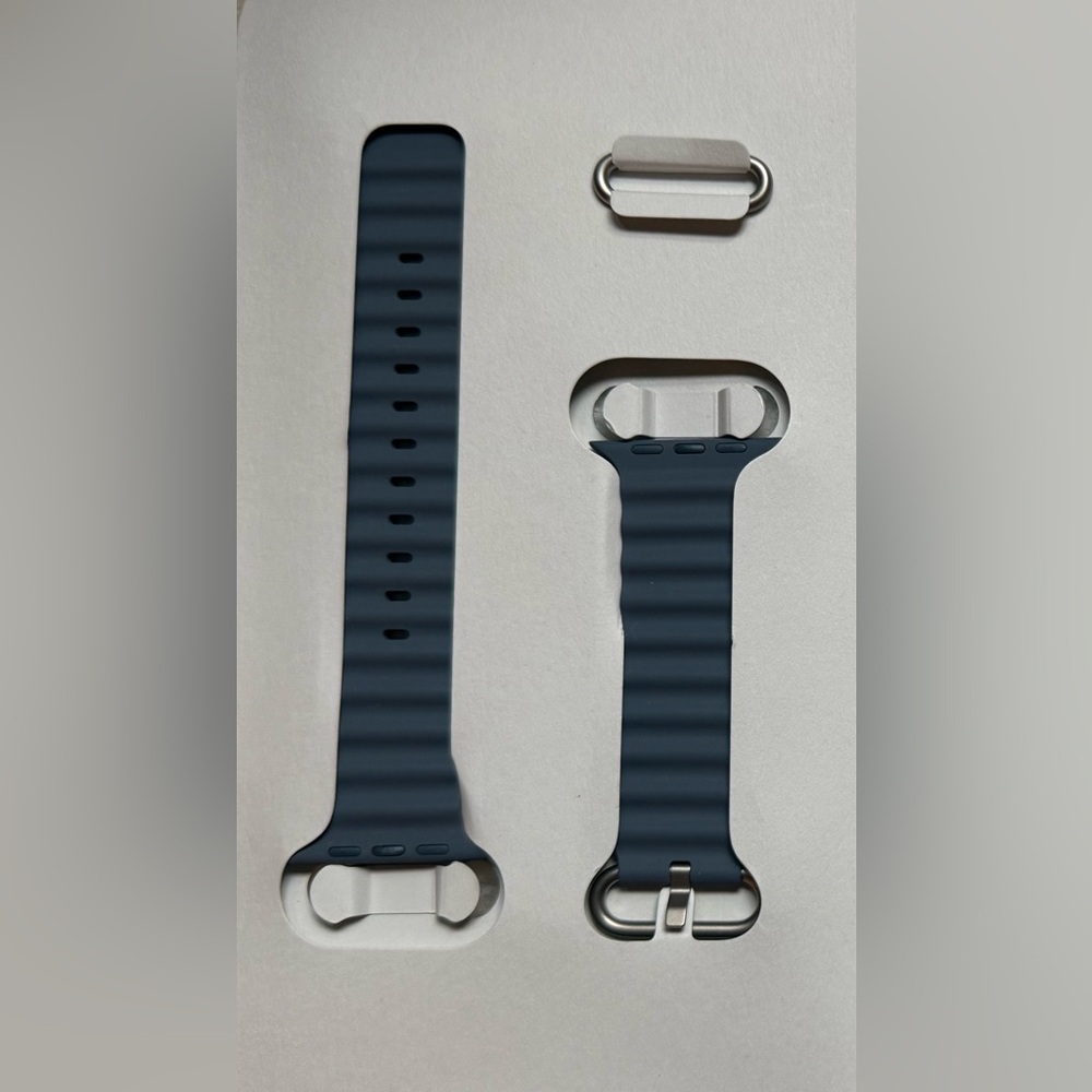 Apple, Ultra 49mm Anchor Blue Ocean Band w/Natural Titanium Finish Buckle - Picture 2 of 4